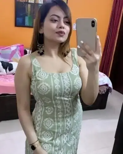 Call Girl Pirawa