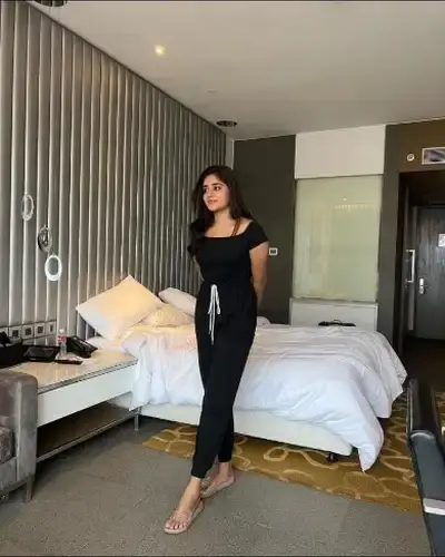 Call Girls Service in Pirawa